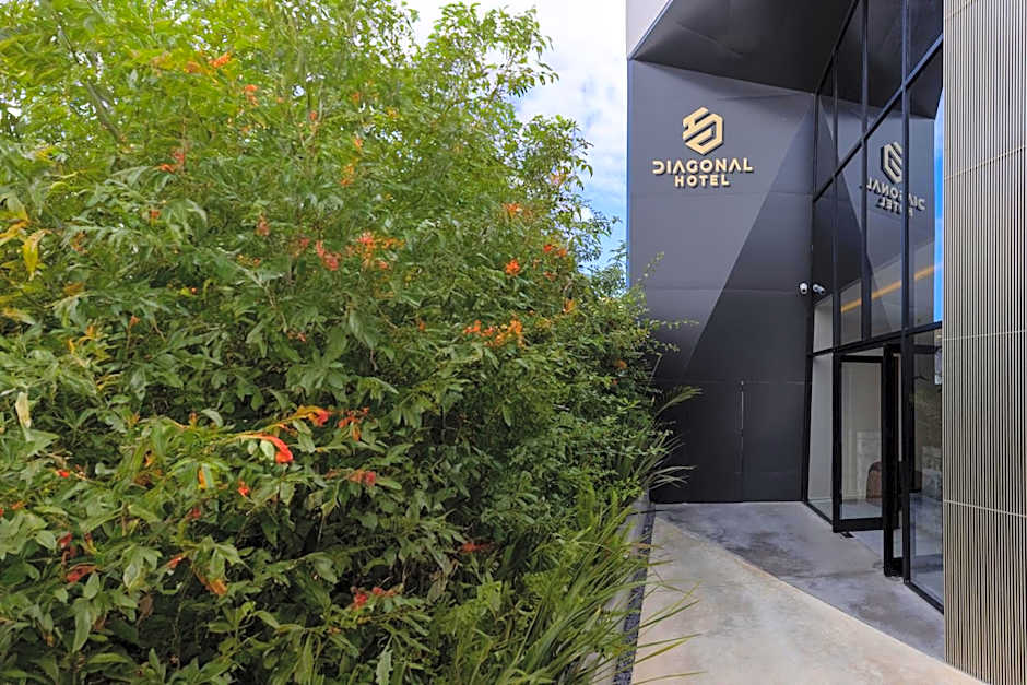 DIAGONAL HOTEL