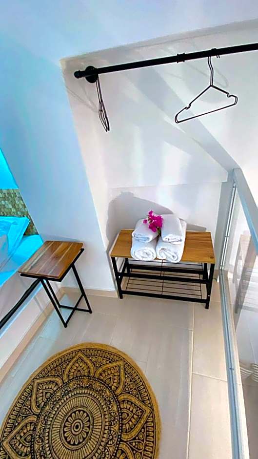 Babatseratsi skyrian studio 1