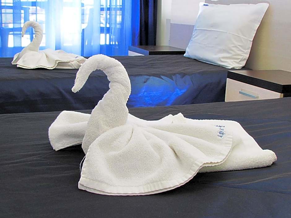 Foto 1 von 11 von 1 Double Bed or 2 Beds, Sea View