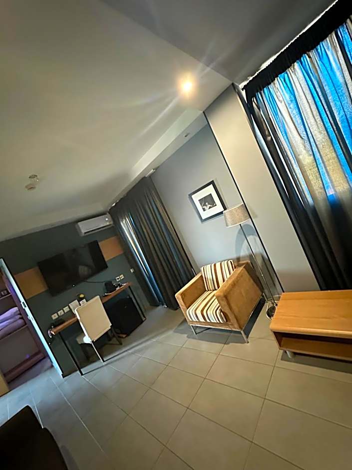 Athina Airport Hotel