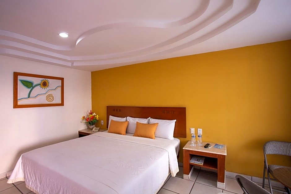Hotel Arcos Aeropuerto