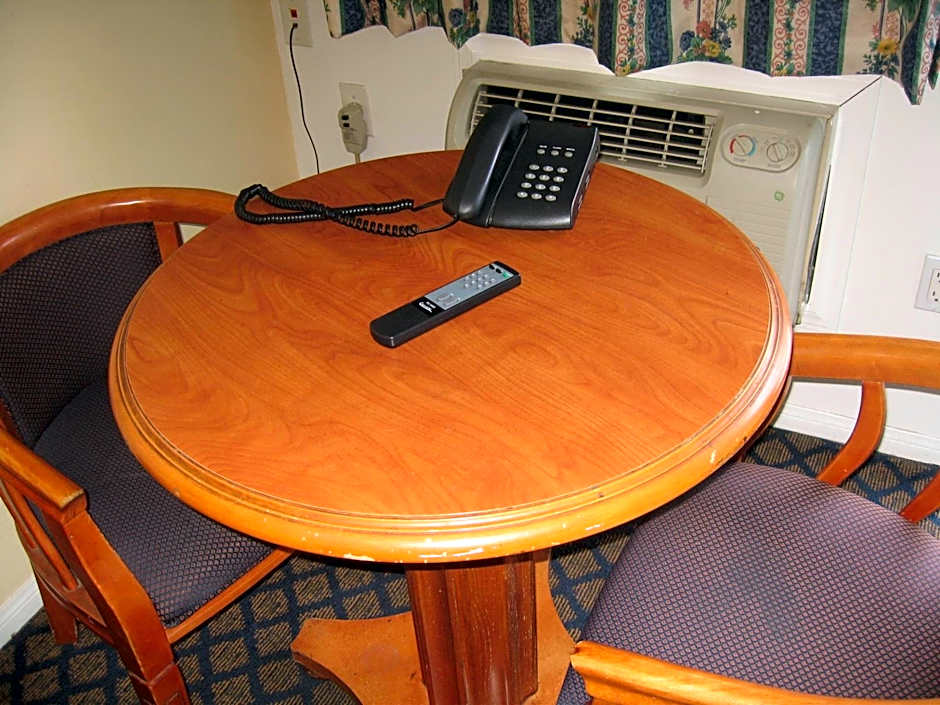 Tower Motel Long Beach