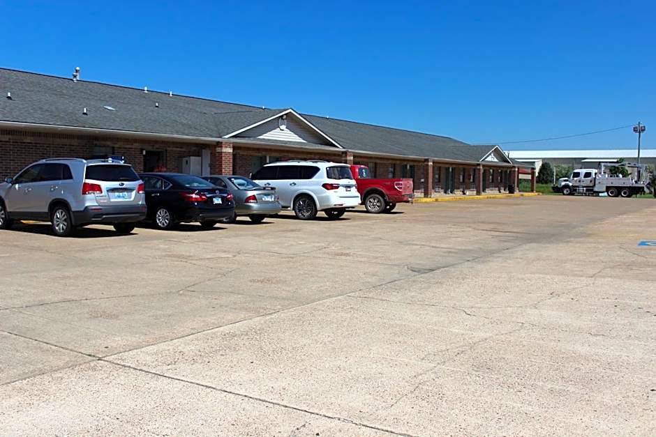 Photo 1 of 22 of Nationwide 9 Inn