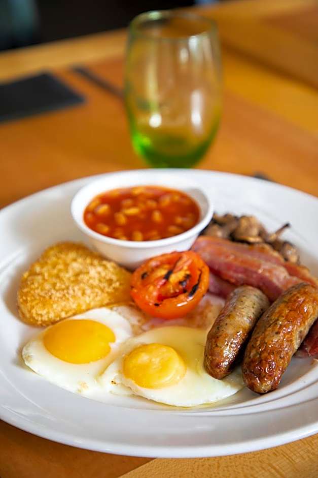 Holiday Inn Milton Keynes Central By IHG