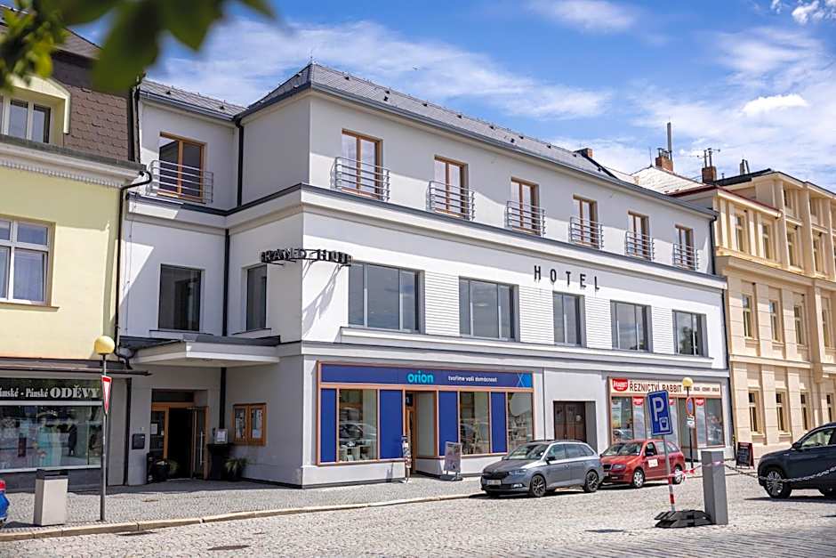 Hotel Grand