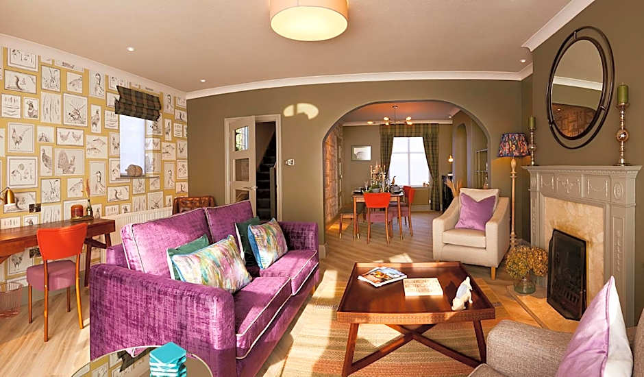 The Plough Inn & Cottages