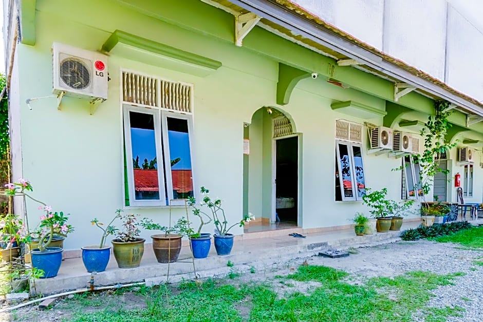 OYO Life 2745 Nabeza House