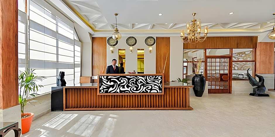 Hotel Snowcrests Manor