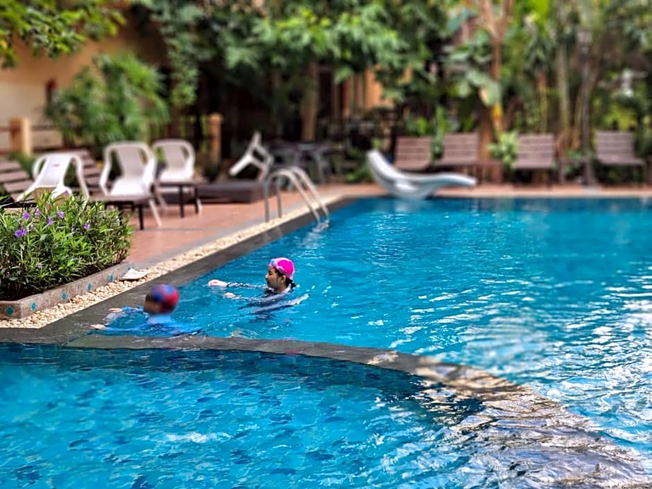 Opey De Place Pattaya