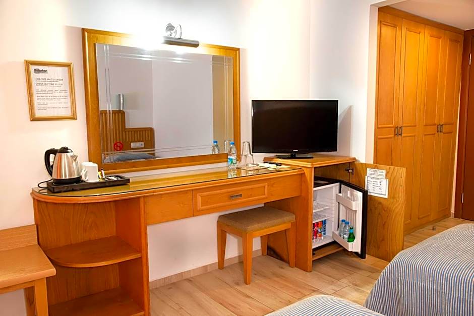 Belcehan Deluxe Hotel