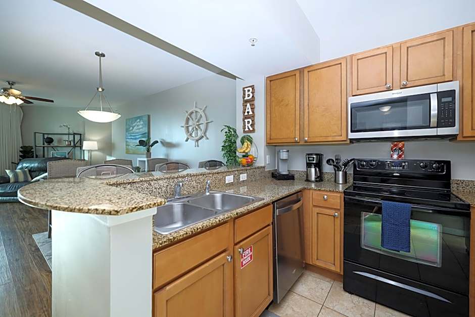 Marvelous 9th Floor Condo Gulf, Pool & Sunset View