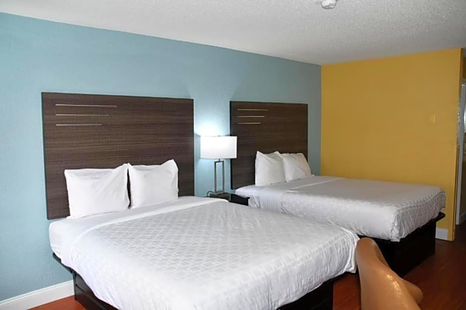 Baymont by Wyndham Macon I-75