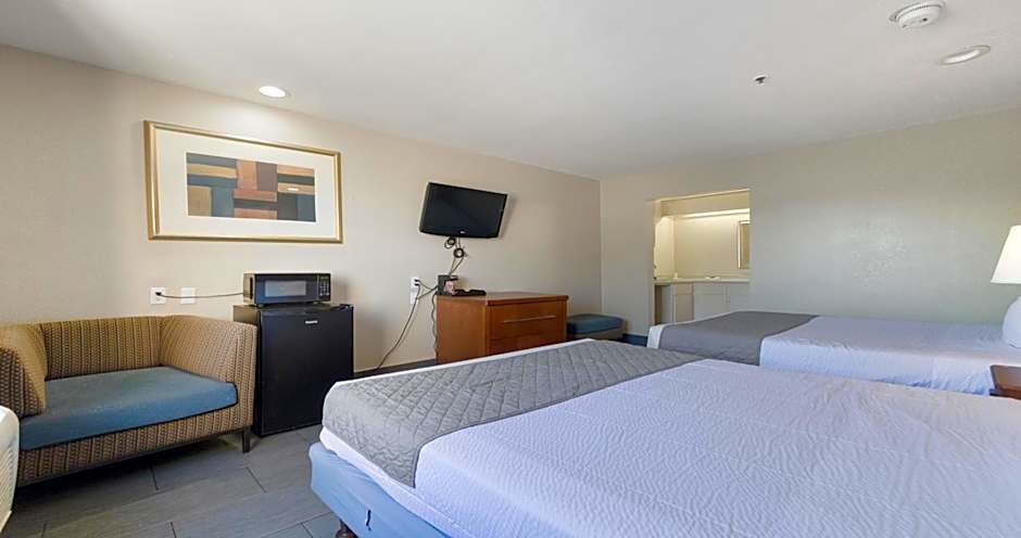 Budget Inn and Suites Stockton Yosemite