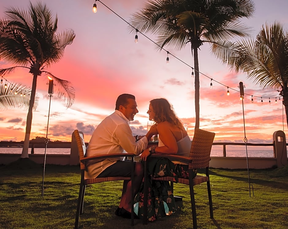 Bahia del Sol Beachfront Boutique Hotel