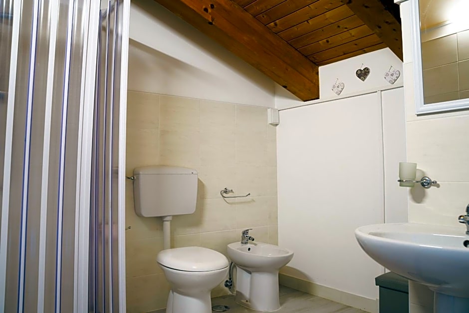 Sansi´s Sapri Camere