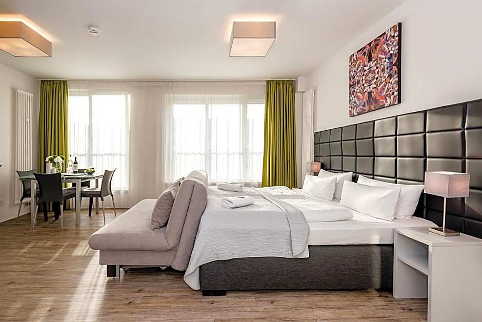 Apartments Rosenthal Residence
