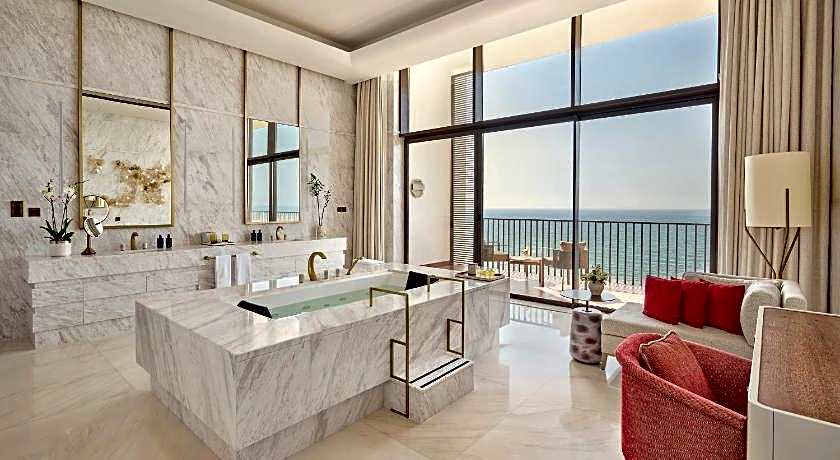 Mandarin Oriental, Muscat