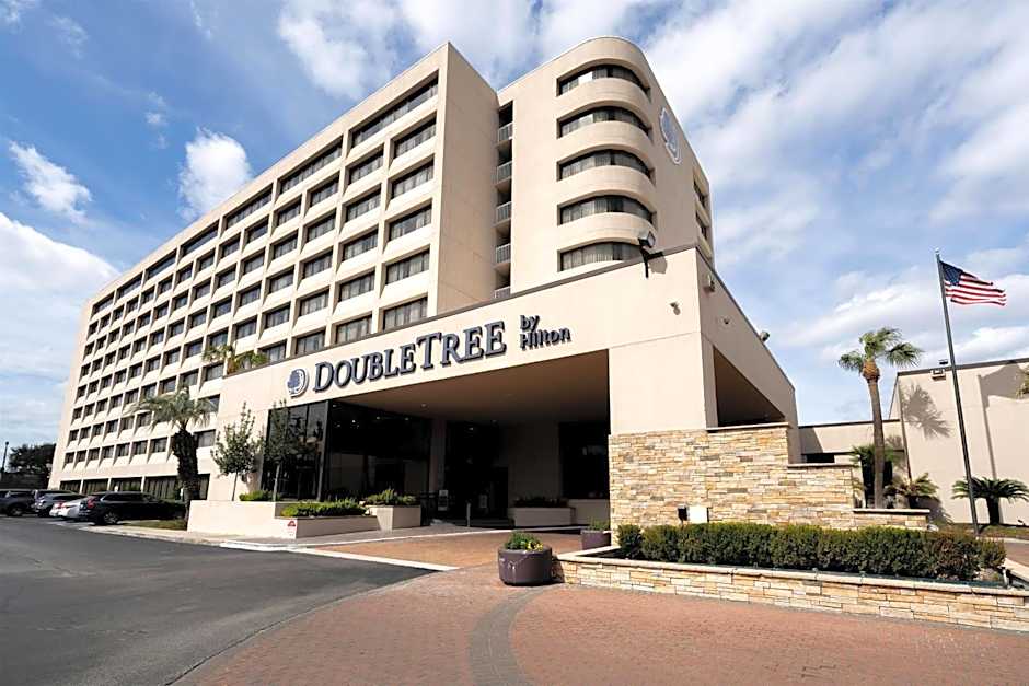 DoubleTree By Hilton Houston Hobby Airport