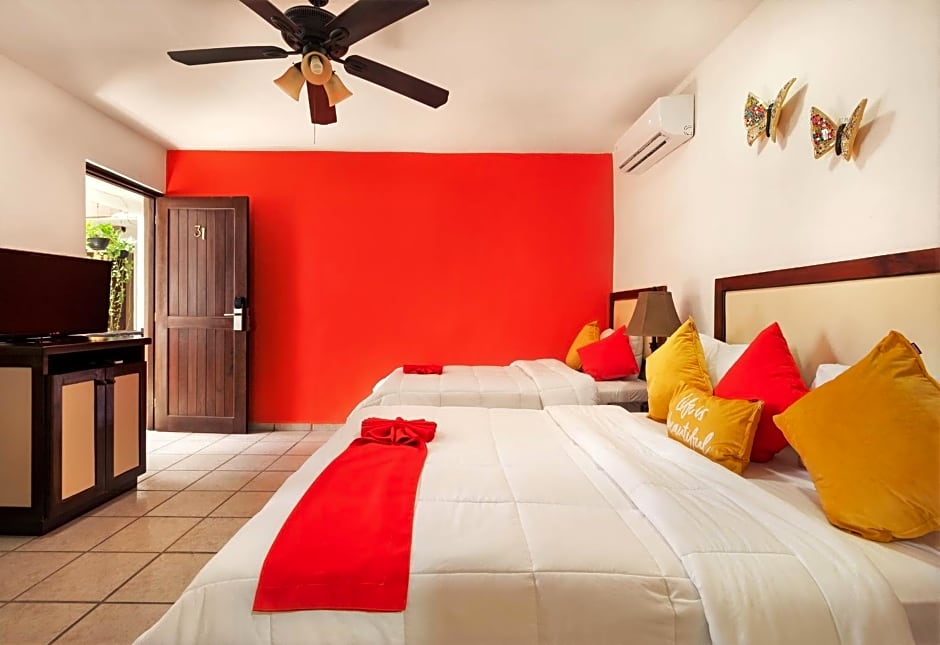Posada Mariposa Boutique Hotel - 5th Avenue