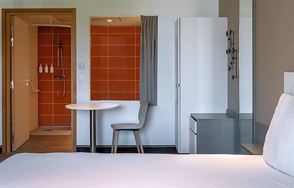 Spark by Hilton Lyon Park Saone