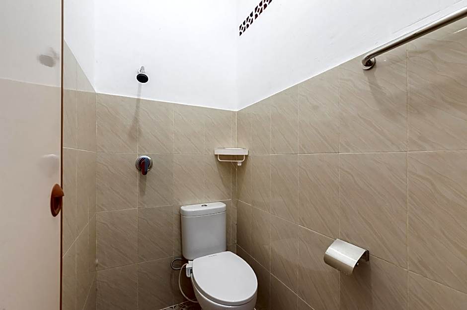 Urbanview Hotel De Breeze Kemang Jakarta by RedDoorz