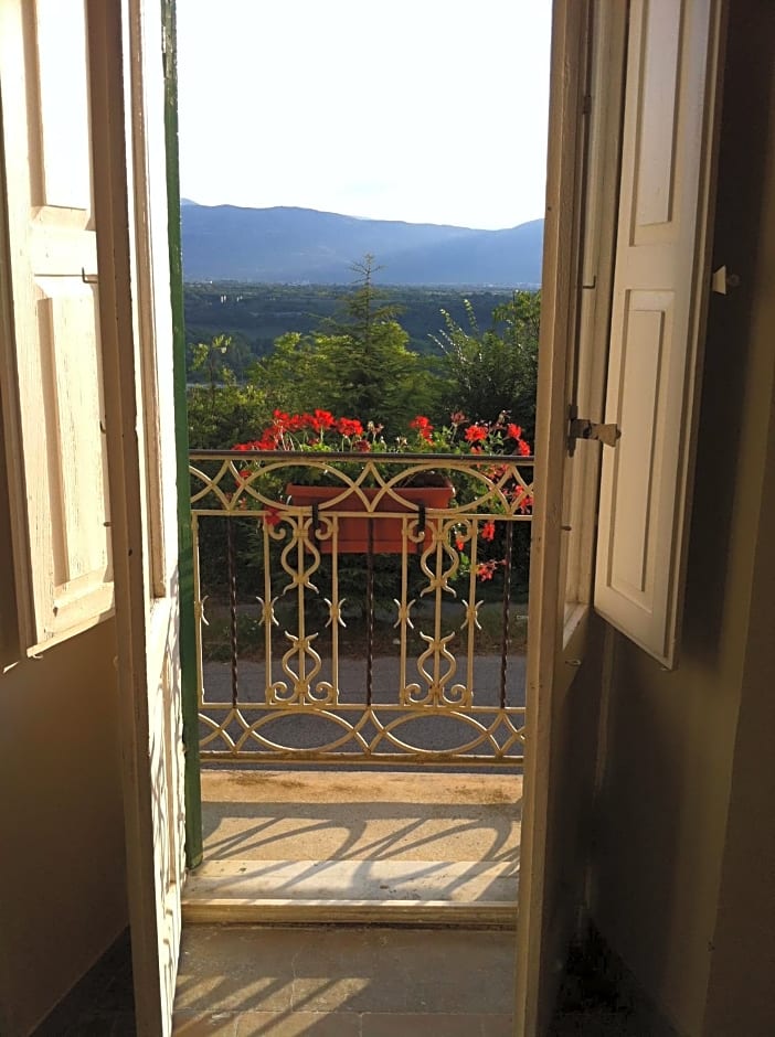 La Rocca Mia House B&B