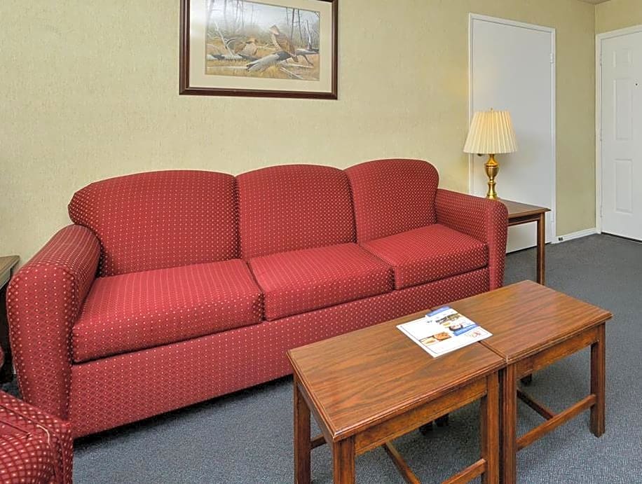 Americas Best Value Inn & Suites - Lancaster
