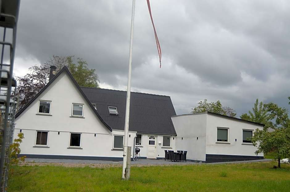 Serengeti & Stayover