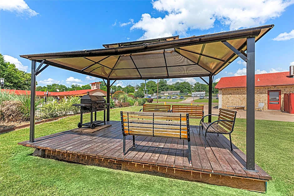 Best Western Palestine Inn