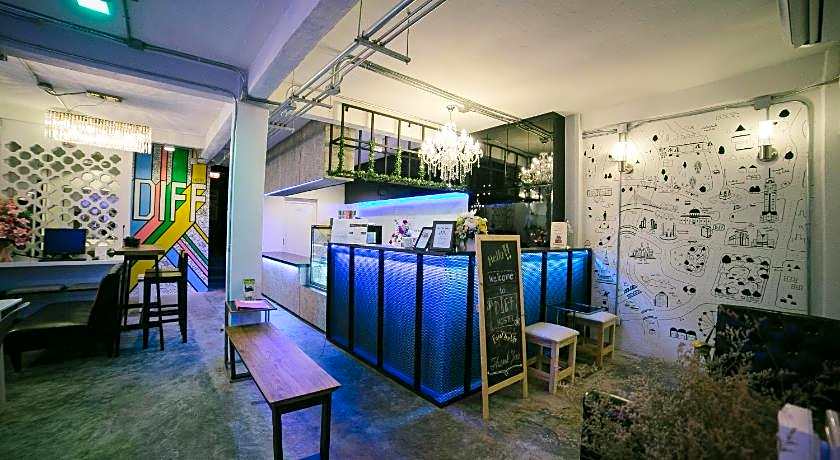 Diff Hostel