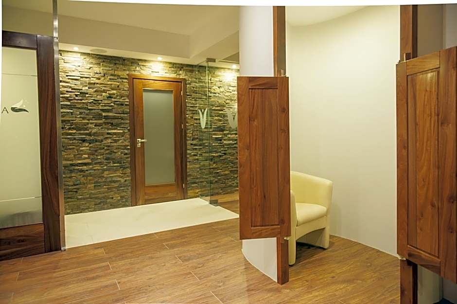 Hotel Na Skarpie - Charzykowy