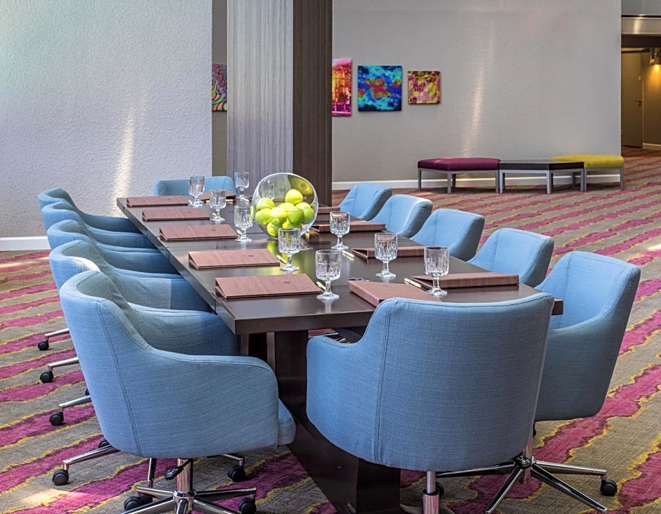 DoubleTree by Hilton Austin Northwest - Arboretum