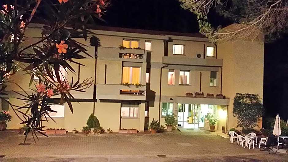 Hotel Primavera