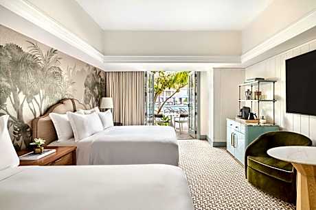 Queen Room with Two Queen Beds and Resort View
