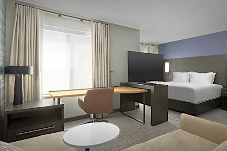 Studio, 1 King, Sofa bed