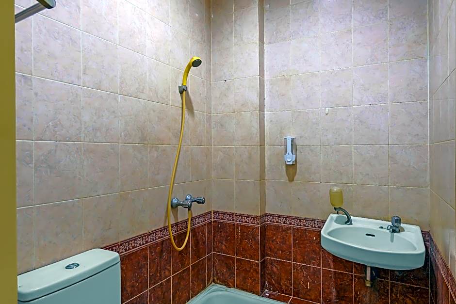 OYO 92409 Tangki Premier Residence Near Rumah Sakit Umum Daerah (RSUD) Sawah Besar