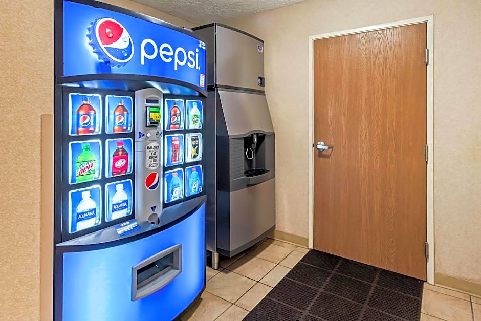 Comfort Suites Clackamas