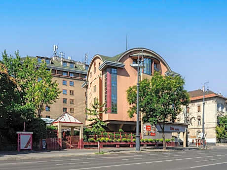 Ibis Budapest Heroes Square Hotel