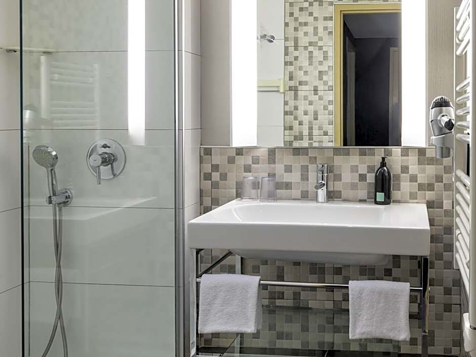 Adagio La Defense Esplanade Aparthotel