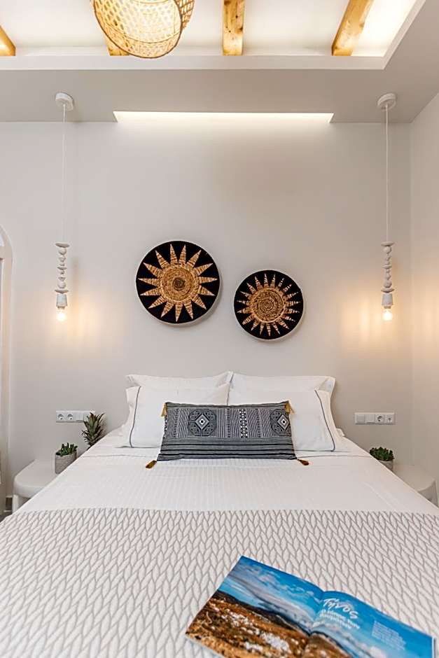 Porto Dema Luxury Suites