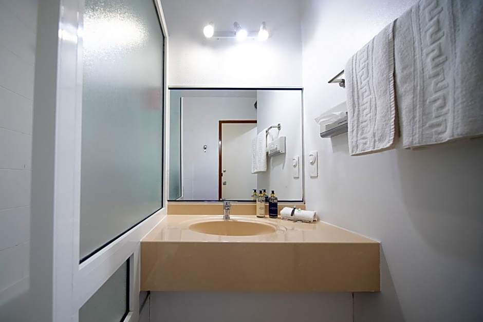 Elema Hotels Beauvais ex Hostellerie Saint Vincent Beauvais Aeroport