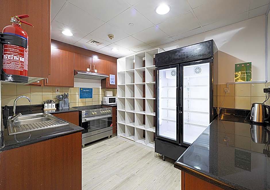 Jbr Beach Hostel – Dubai