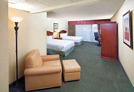 Queen Room with Two Queen Beds