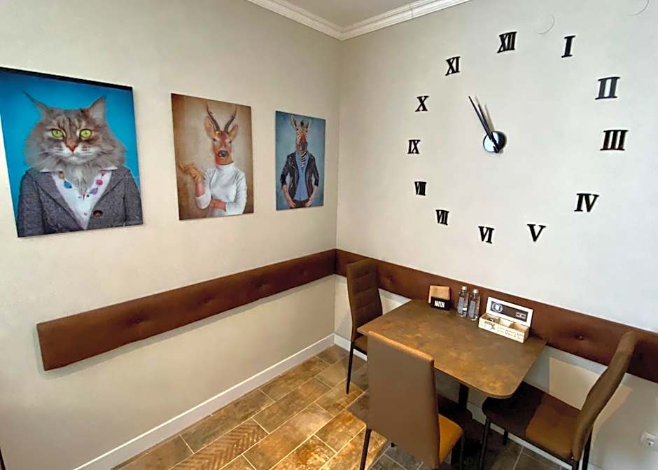 Luxury Apartments Ivon