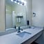 Days Inn by Wyndham Mackinaw City/Bridgeview Area