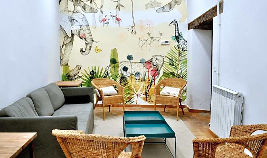 Quartier Leon Hostel Jabalquinto