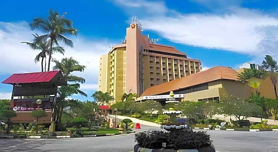 Primula Beach Hotel