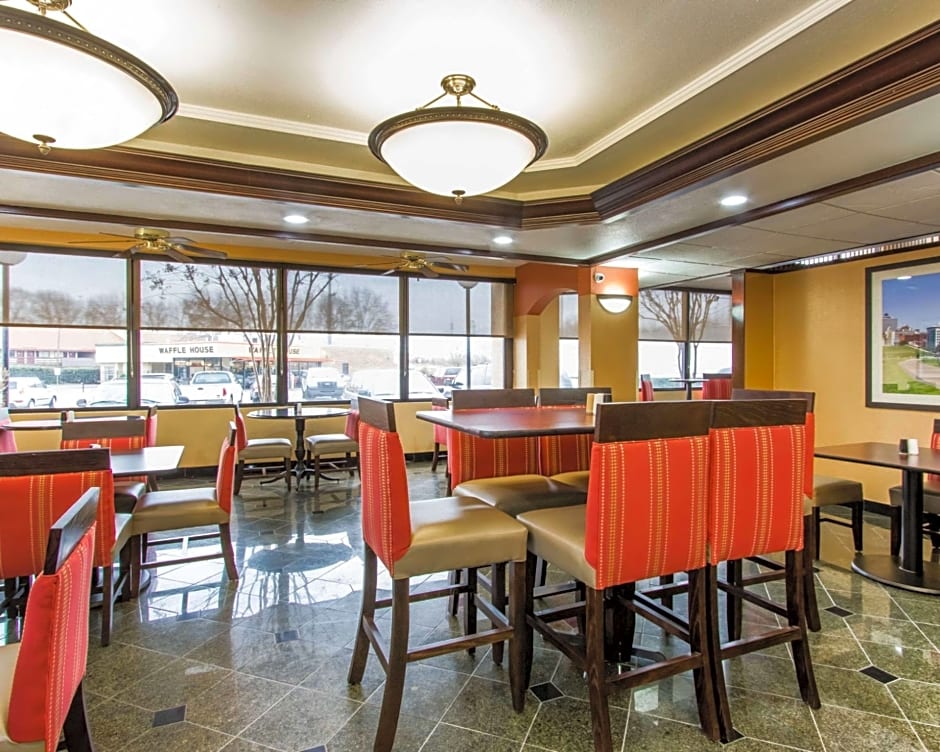 AmericInn by Wyndham Memphis East