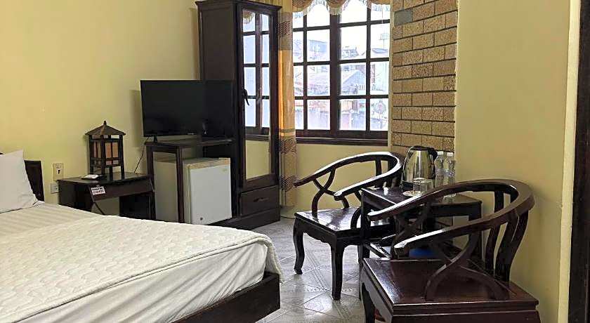 Dong Loi Hotel