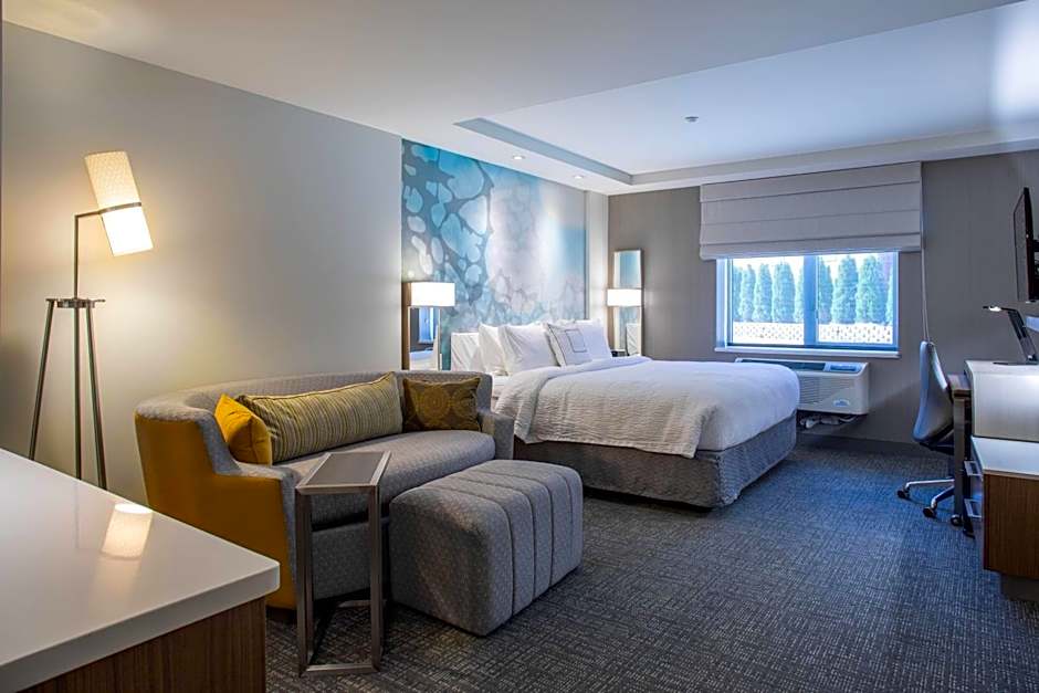 Courtyard by Marriott New York Queens/Fresh Meadows